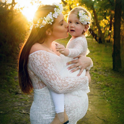 Maternity Shoot Trend: Floral Crowns