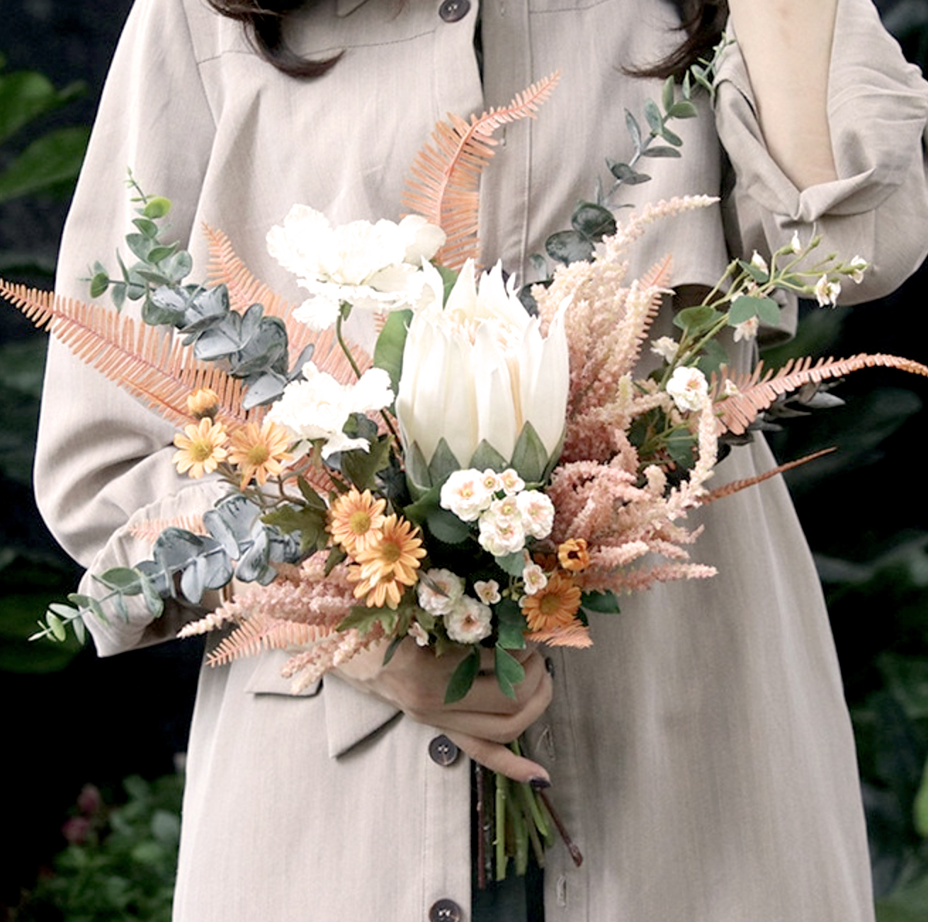 WILLOW native flower bouquet